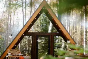 Deep Lake House Glamping, Muola