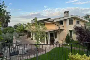 Peperosa in Collina Luxury B&B, Pescara