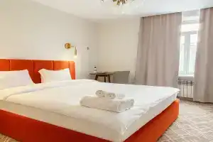 Naya Hotel, Almaty