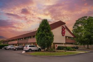 Red Roof Inn Virginia Beach, Virginia Beach