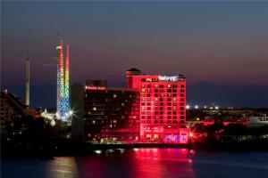 Ramada Plaza by Wyndham Orlando Resort & Suites Intl Drive, Orlando