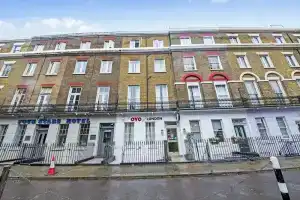 OYO London 24 Sussex, London