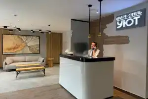 Uyut Hotel, Mechkastroy