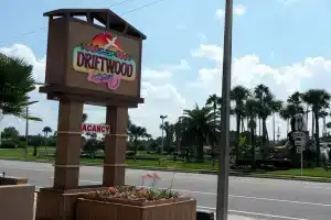 Driftwood Beach Motel, Ormond Beach