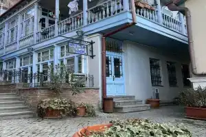 Tbil Inn, Tbilisi