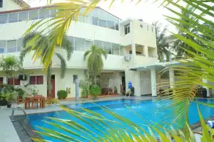 The Ocean Pearl Hotel, Negombo