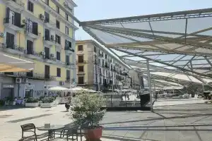New Gallery, Naples