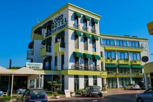 Lord Hotel & Restaurant at AutoStation, Tirana