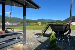 Alpiyskiy priyut Guest house, Alekseyevskoye