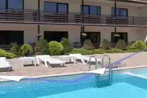 Guest house, Lira Haus, Novofedorivka