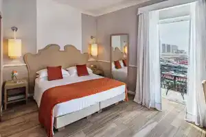 Starhotels Terminus, Naples