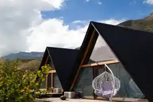 Zolotaya piramida Camping