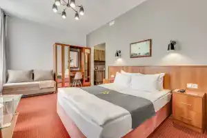 Sokroma Nevsky Fort Hotel