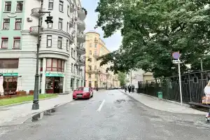 Отель Арбатский, Moscow