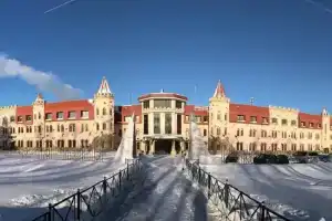 Fort Kolesnik Hotel, Pushkin
