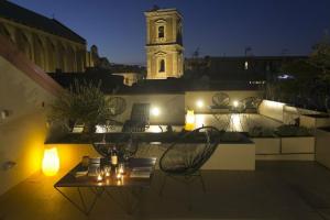 Schiara guest house, Naples