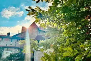 Zamok V Doline Hotel, Perm