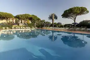 Hotel Desiree, Procchio
