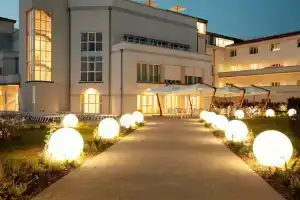Toscana Charme Resort, Tirrenia