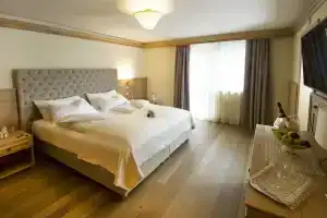 Hotel Lorenzetti, Madonna di Campiglio
