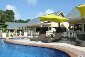 Cabanes des Anges, La Digue