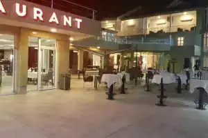 Petriti & Spa, Ulcinj