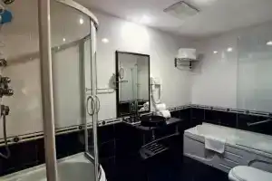 Grand Hotel Europa, Shkoder
