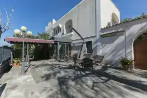 Masseria Sant'Anna, Bari