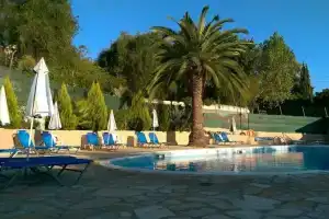Hotel Tina, Dassia