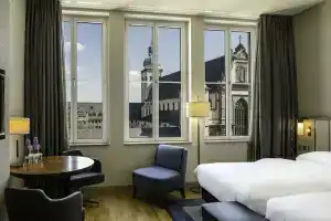 Hilton Cologne, Koln