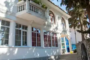 Uyutnyy Dom Hotel