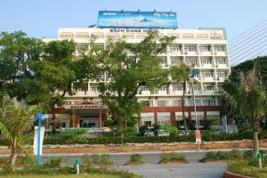 Bach Dang Hotel, Halong