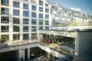 Schwabinger Wahrheit by Geisel, Munchen