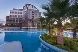 Melas Lara Hotel, Lara