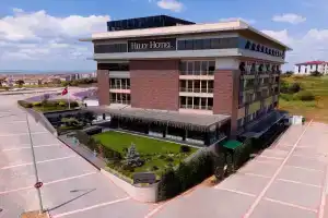 Hilly Hotel, Edirne