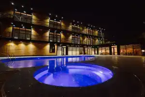 Barkhat Hotel, Taraz