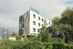 Hotels Hotels