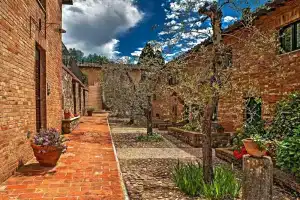 Borgo Grondaie, Siena