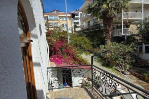 Paydos Pansiyon, Kas