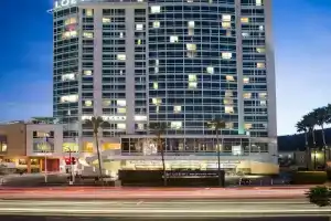 Loews Hollywood Hotel, Los Angeles