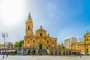 Bella Giulia, Ragusa