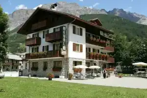 Meuble Cima Bianca Garni, Bormio