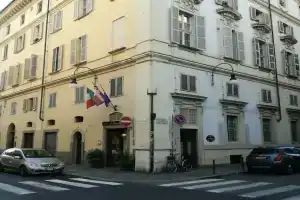 Ai Savoia, Torino