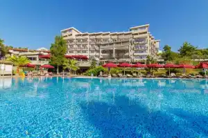 Justiniano Deluxe Resort – All Inclusive, Okurcalar