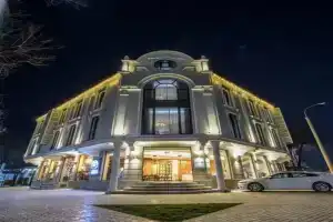 Corner Hotel, Tashkent