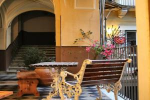 Cortile Stesicoro B&B, Catania