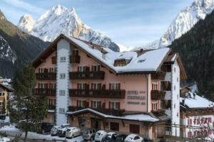 Hotel Cristallo, Canazei