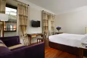 UNA Hotels Decò Roma, Rome