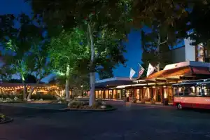 The Garland, Los Angeles