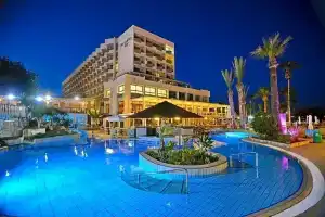 Golden Bay Beach Hotel, Larnaka